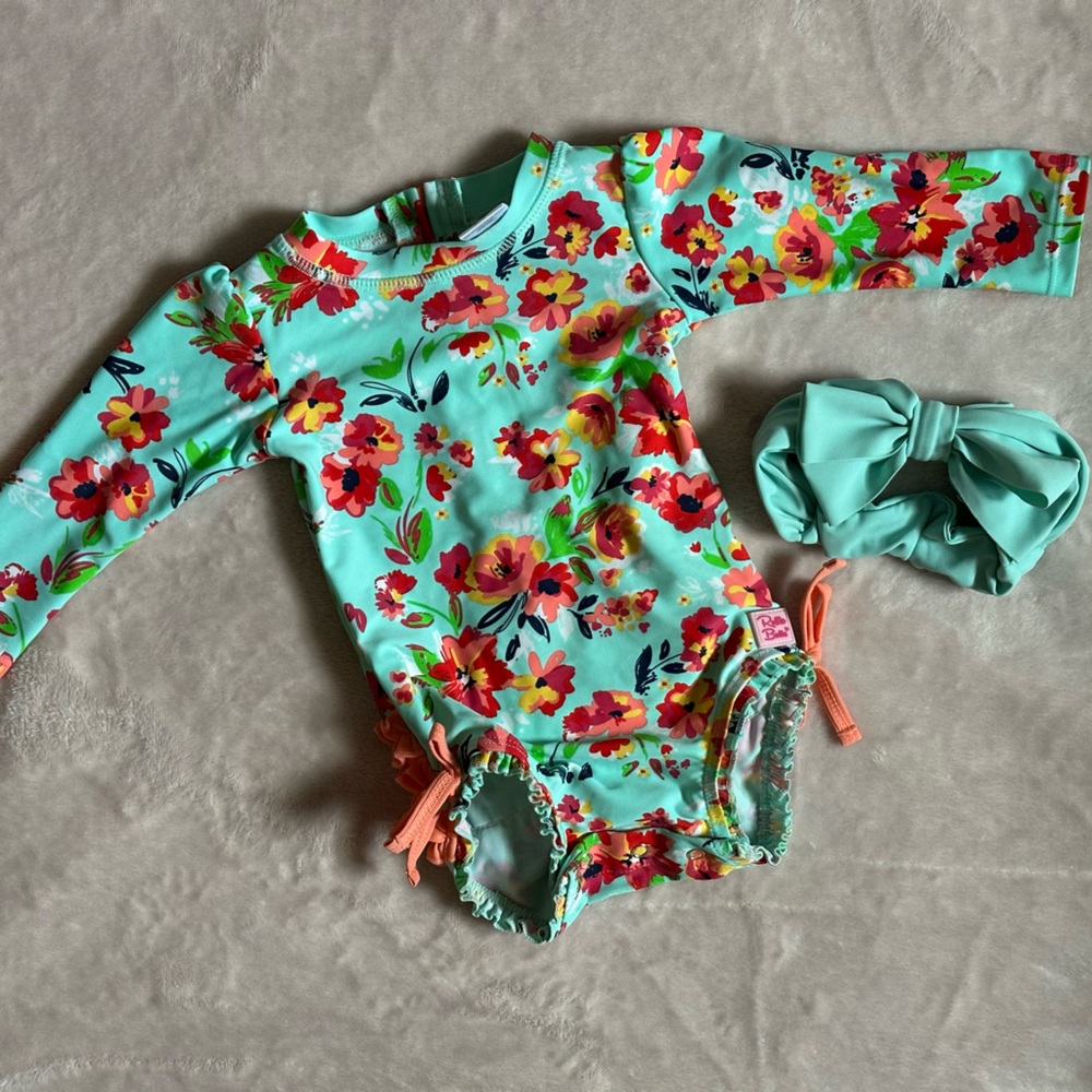 Ruffle Butt Floral Long Sleeve Rashguard with Matching Bow